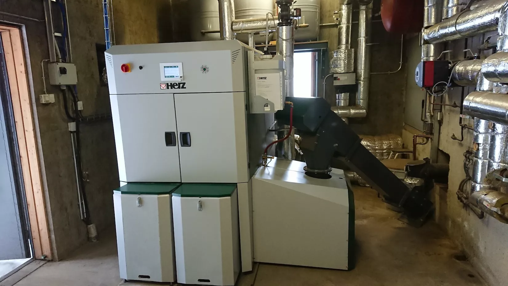 Hakelämmitys 300 kW